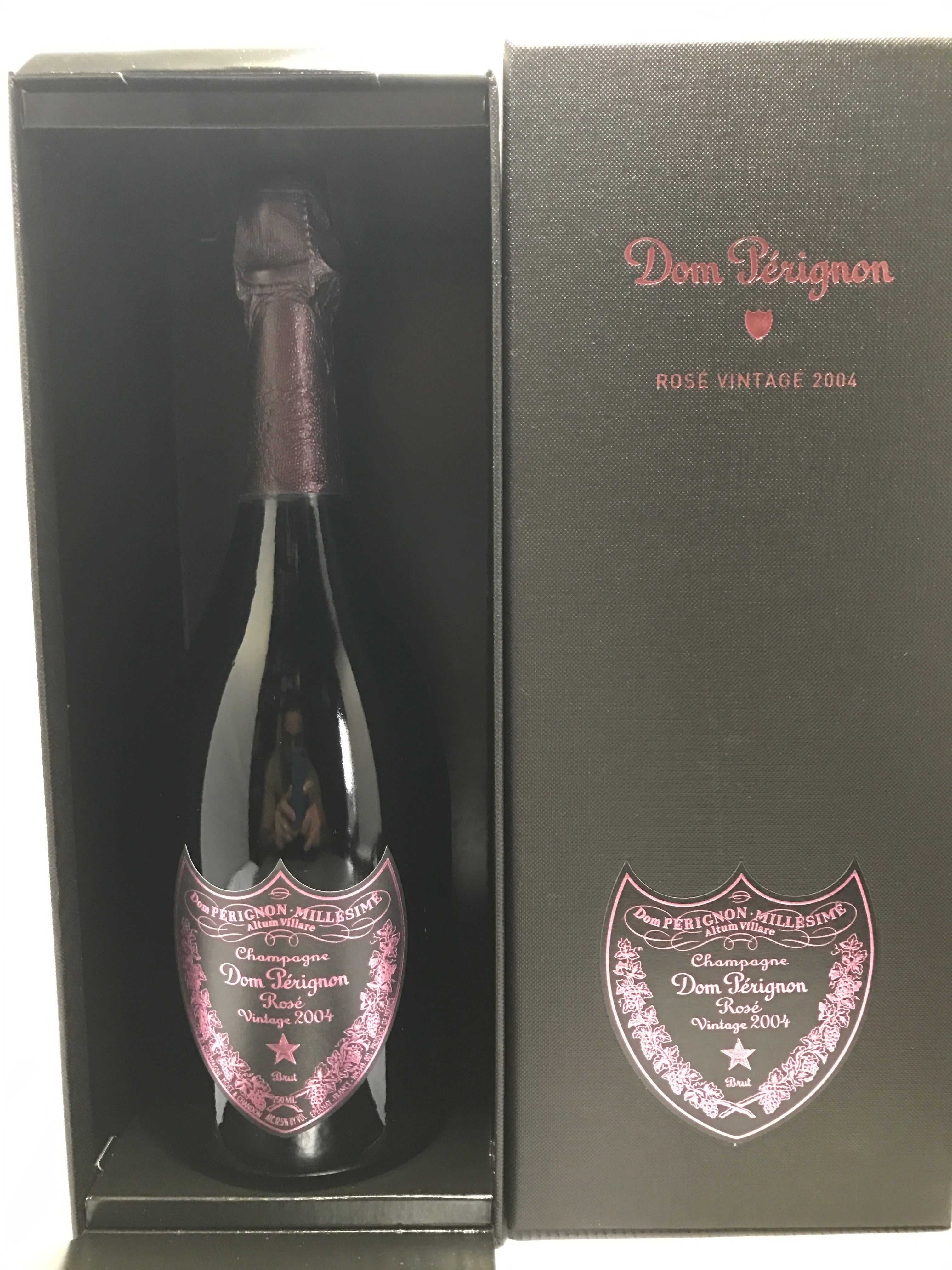 Dom Perignon Brut Rose Champagne 2005 - BottleBargains